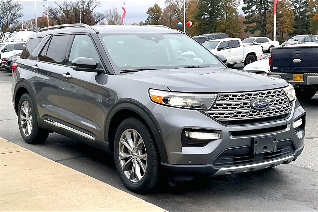 2022 Ford Explorer