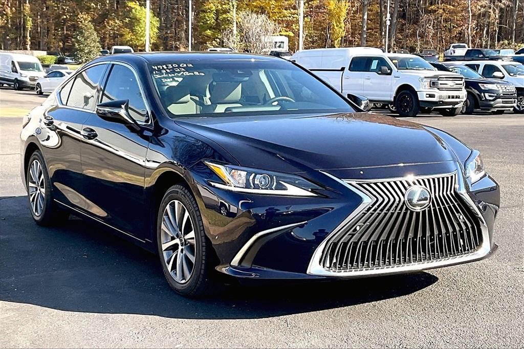 2020 Lexus ES