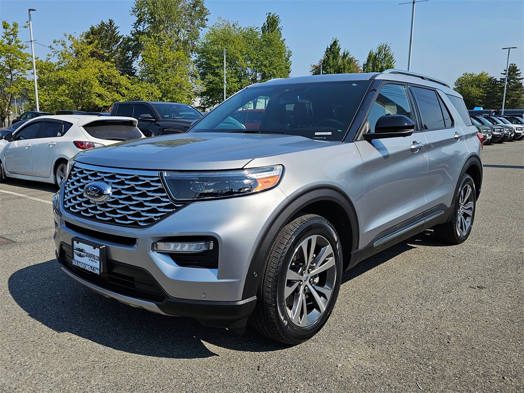 2020 Ford Explorer