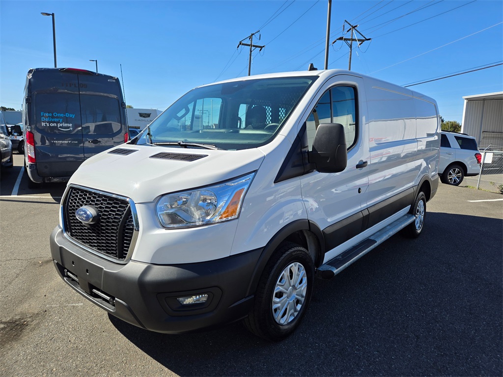 2022 Ford Transit Cargo Van