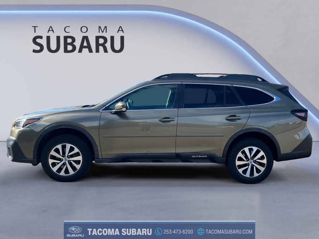 2020 Subaru Outback Premium — photo 1 of 12