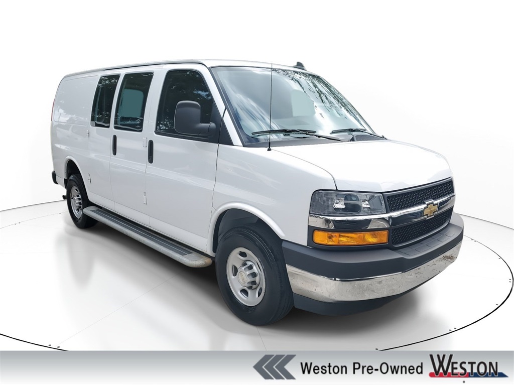 2022 Chevrolet Express Cargo Van