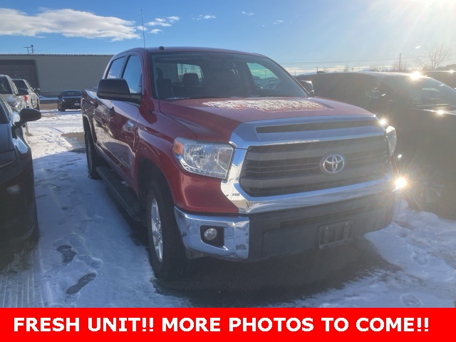 2015 Toyota Tundra 4WD Truck