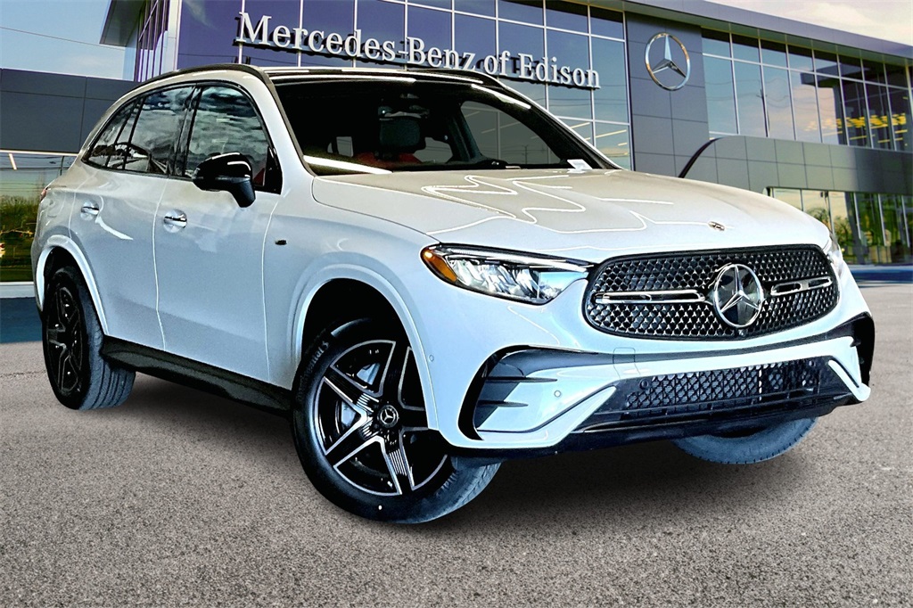 2025 Mercedes-Benz GLC