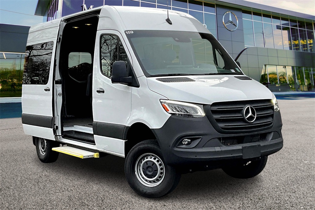 2024 Mercedes-Benz Sprinter Cargo Van