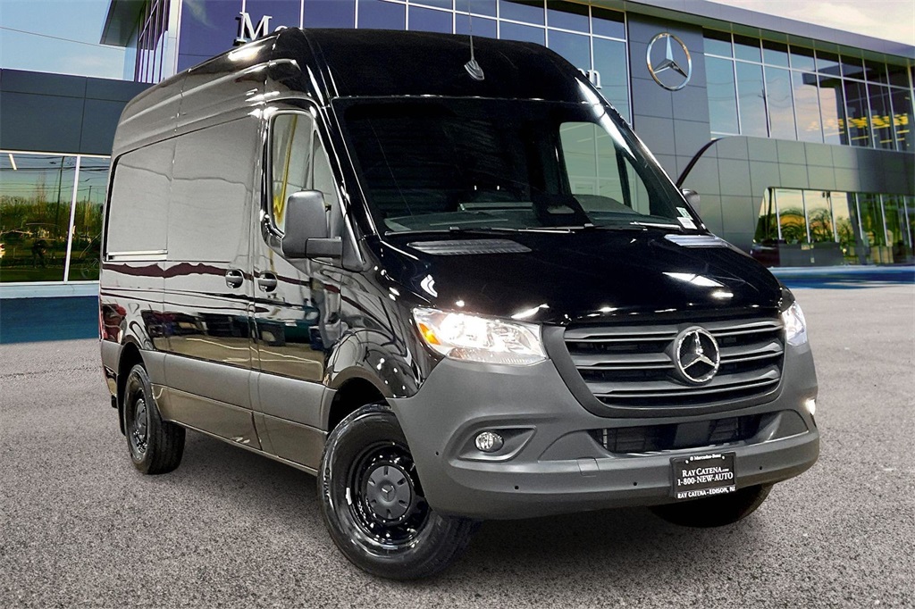 2025 Mercedes-Benz Sprinter Cargo Van