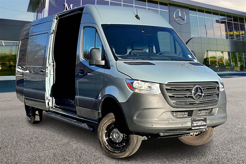 2024 Mercedes-Benz Sprinter Cargo Van