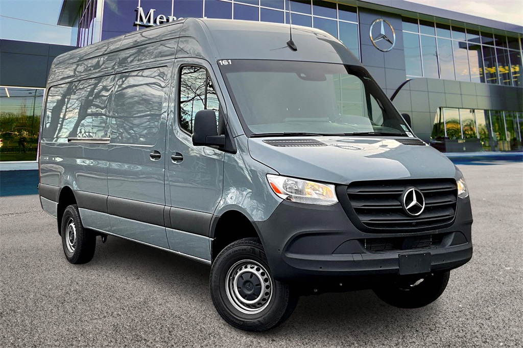 2024 Mercedes-Benz Sprinter Cargo Van