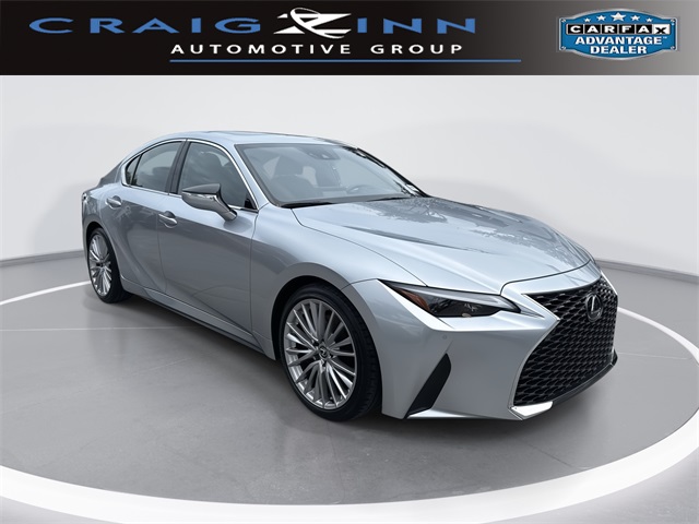 2023 Lexus IS