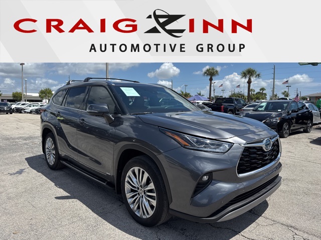 2024 Toyota Highlander Hybrid Platinum