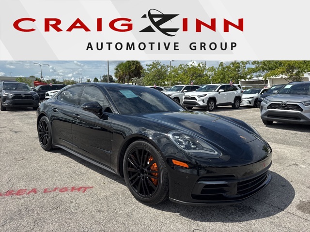 2018 Porsche Panamera