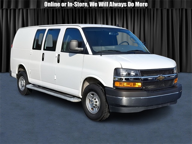 2022 Chevrolet Express Cargo Van