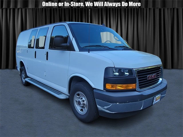 2022 GMC Savana Cargo Van