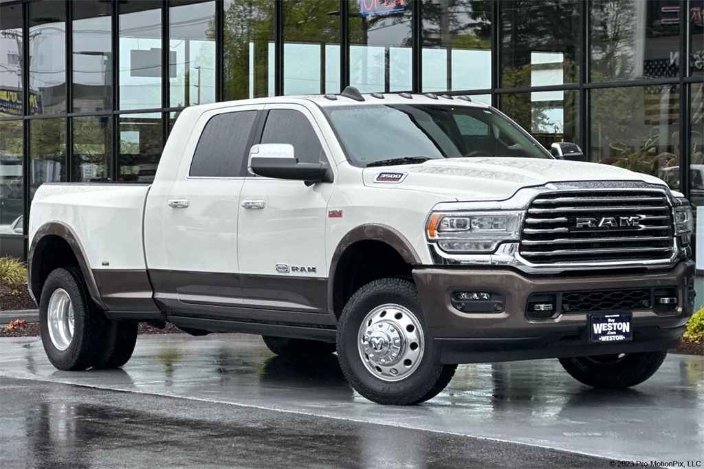 2022 RAM 3500