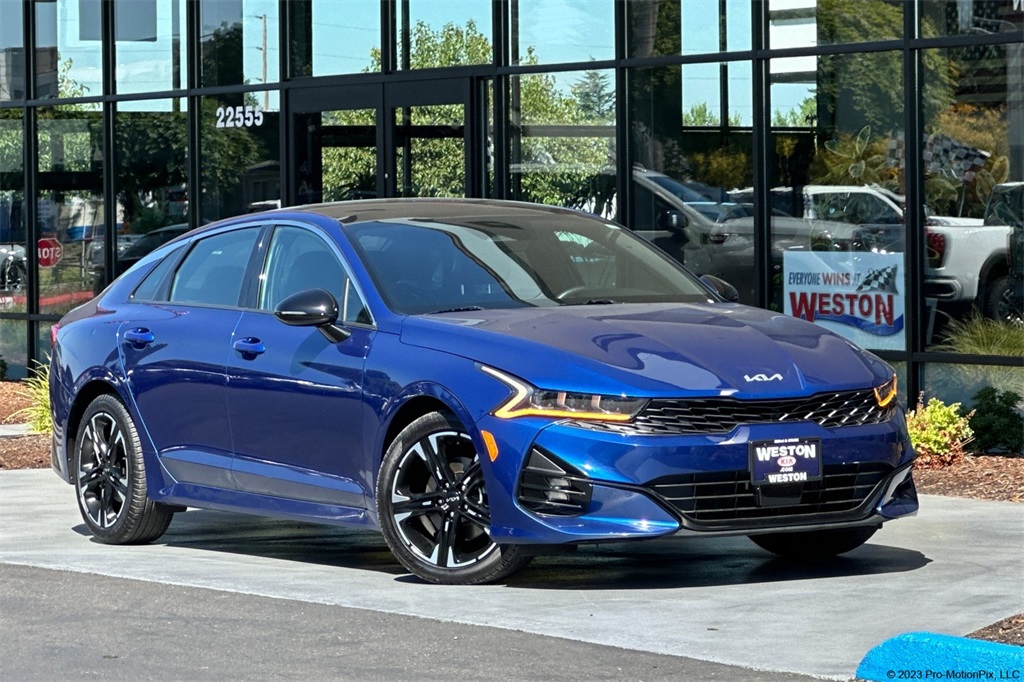 2022 Kia K5