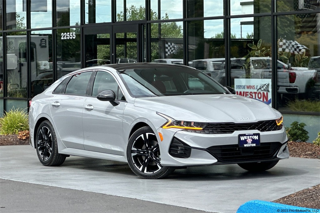 2022 Kia K5