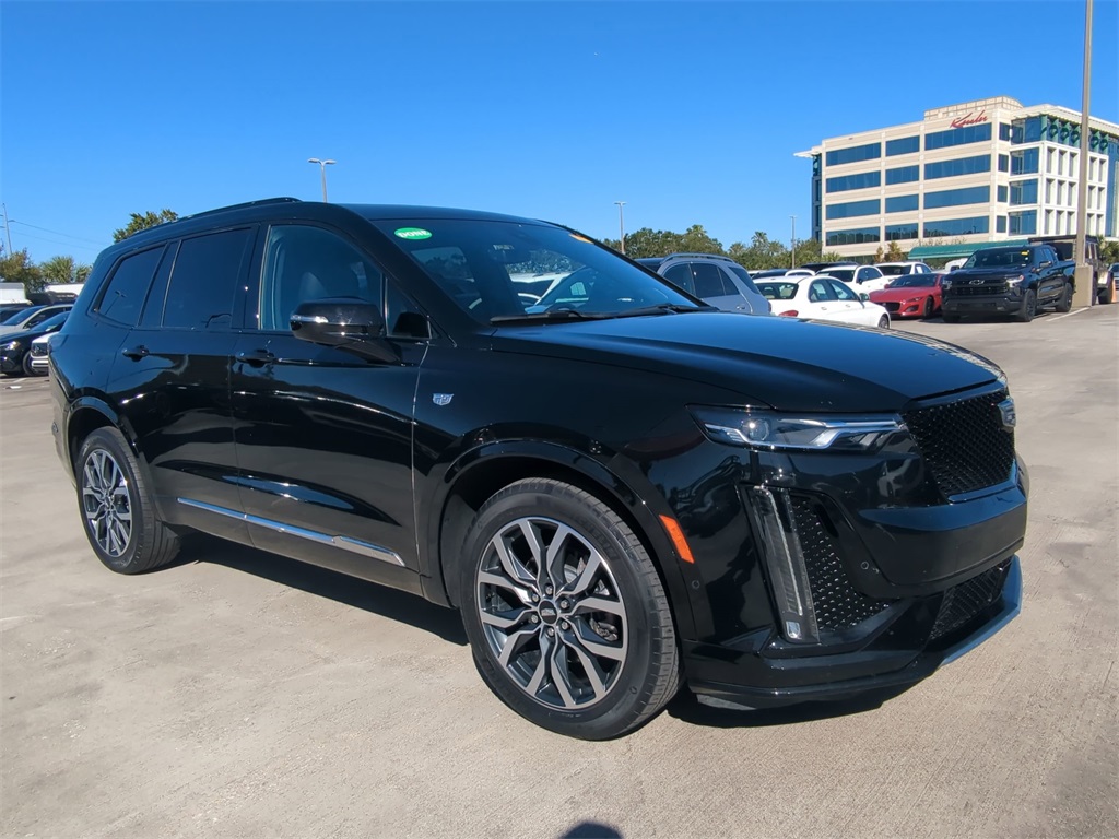 2021 Cadillac XT6