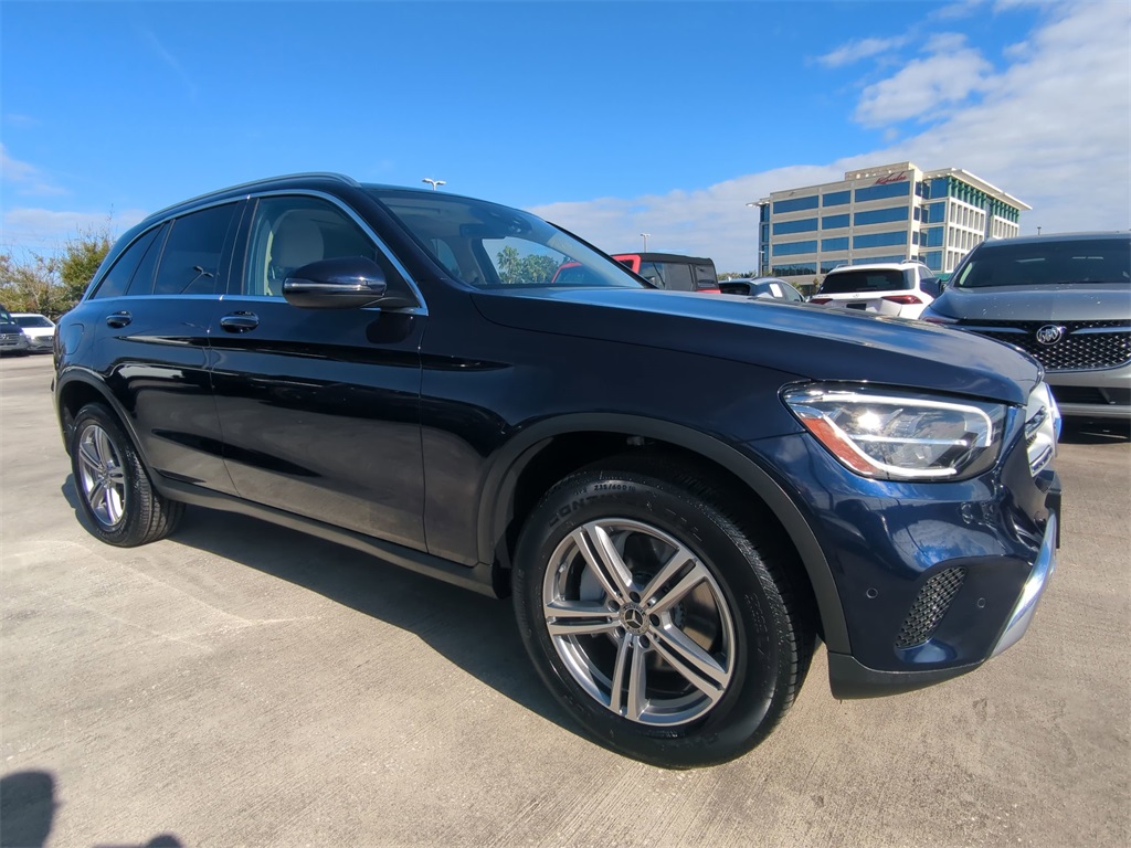 2021 Mercedes-Benz GLC