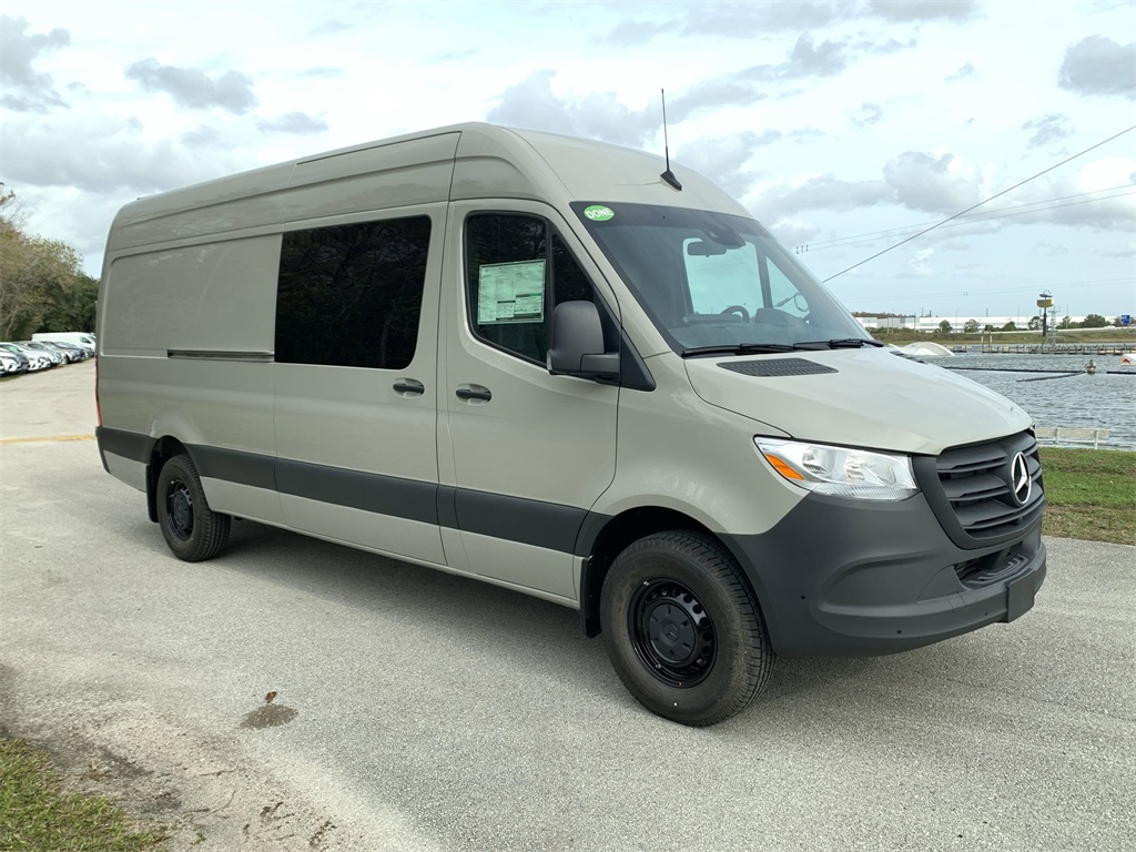 2024 Mercedes-Benz Sprinter Cargo Van