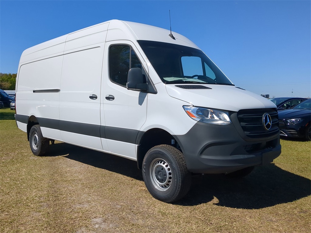 2024 Mercedes-Benz Sprinter Cargo Van