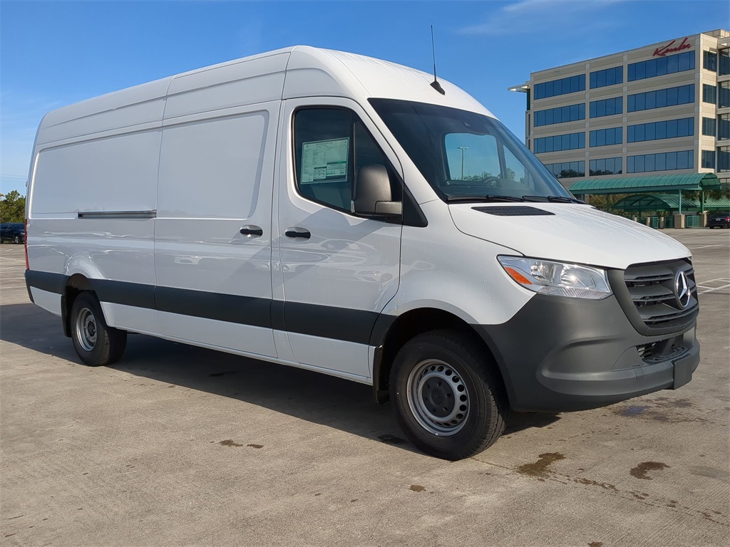 2024 Mercedes-Benz Sprinter Cargo Van