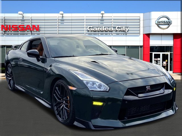 2017 Nissan GT-R