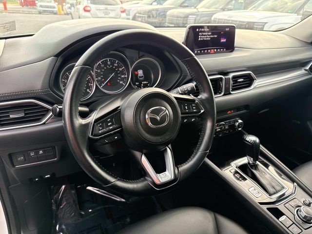 2018 Mazda CX-5 Touring — photo 1 of 12