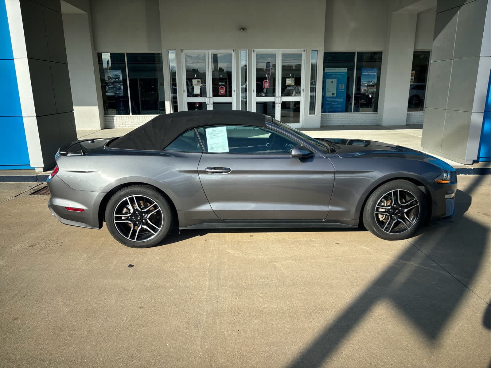 2023 Ford Mustang