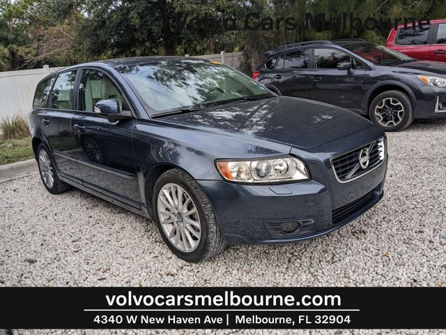 2011 Volvo V50