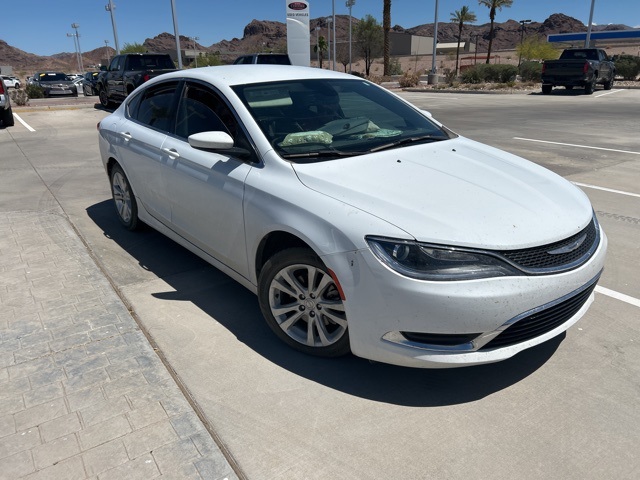 2017 Chrysler 200 Limited
