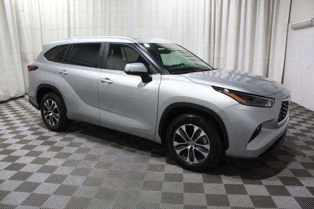 2024 Toyota Highlander