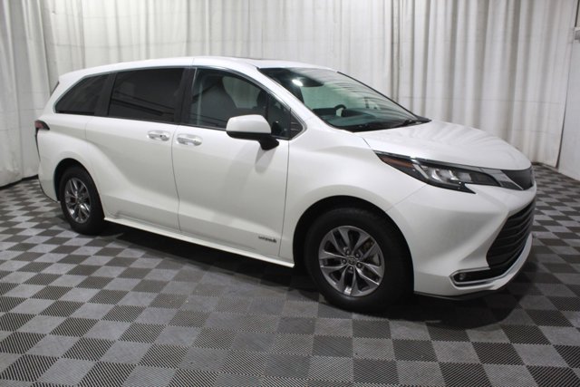 2021 Toyota Sienna