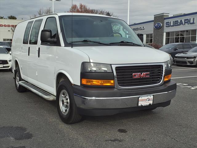 2021 GMC Savana Cargo Van