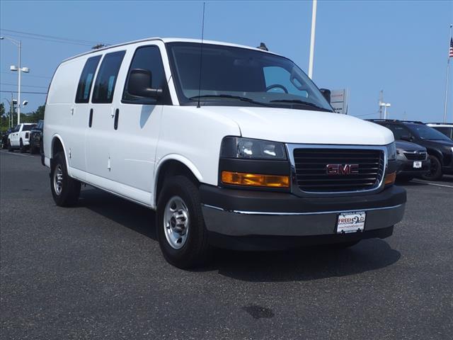 2021 GMC Savana Cargo Van