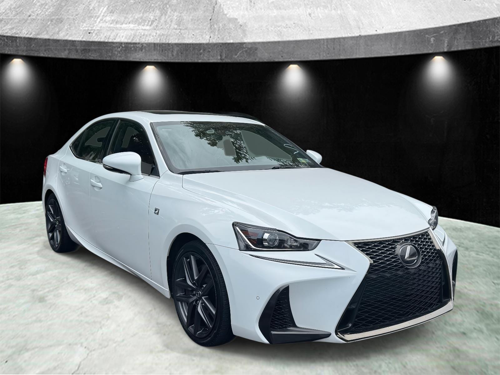 2018 Lexus IS