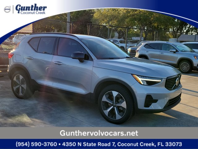 2024 Volvo XC40