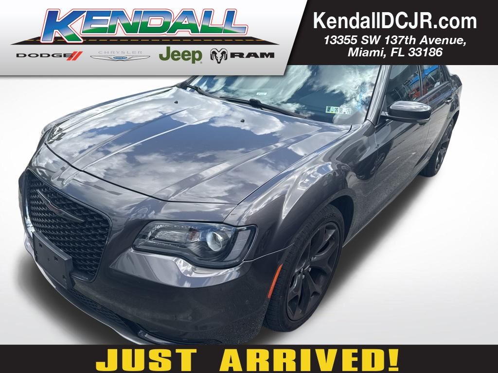 2021 Chrysler 300
