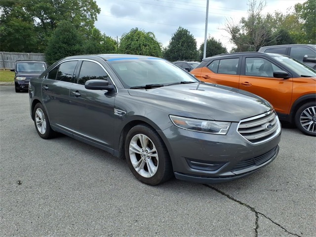 2015 Ford Taurus