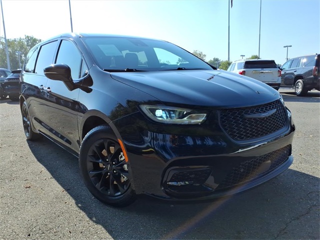 2024 Chrysler Pacifica