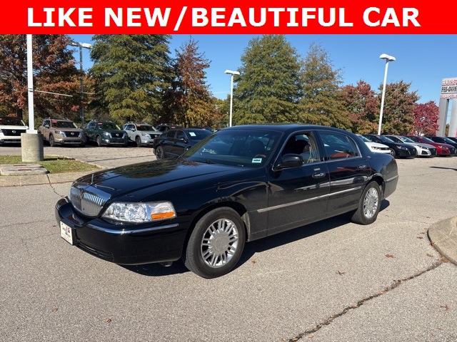2008 Lincoln Town Car