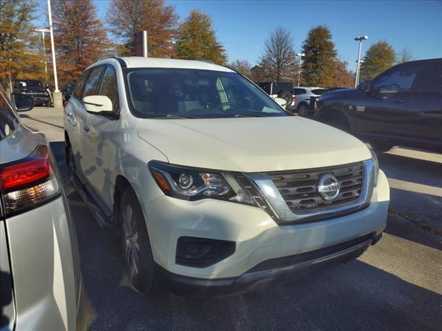 2020 Nissan Pathfinder