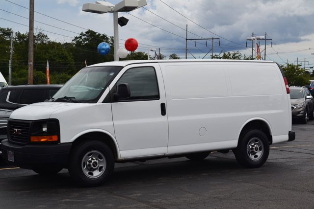 2014 GMC Savana Cargo Van
