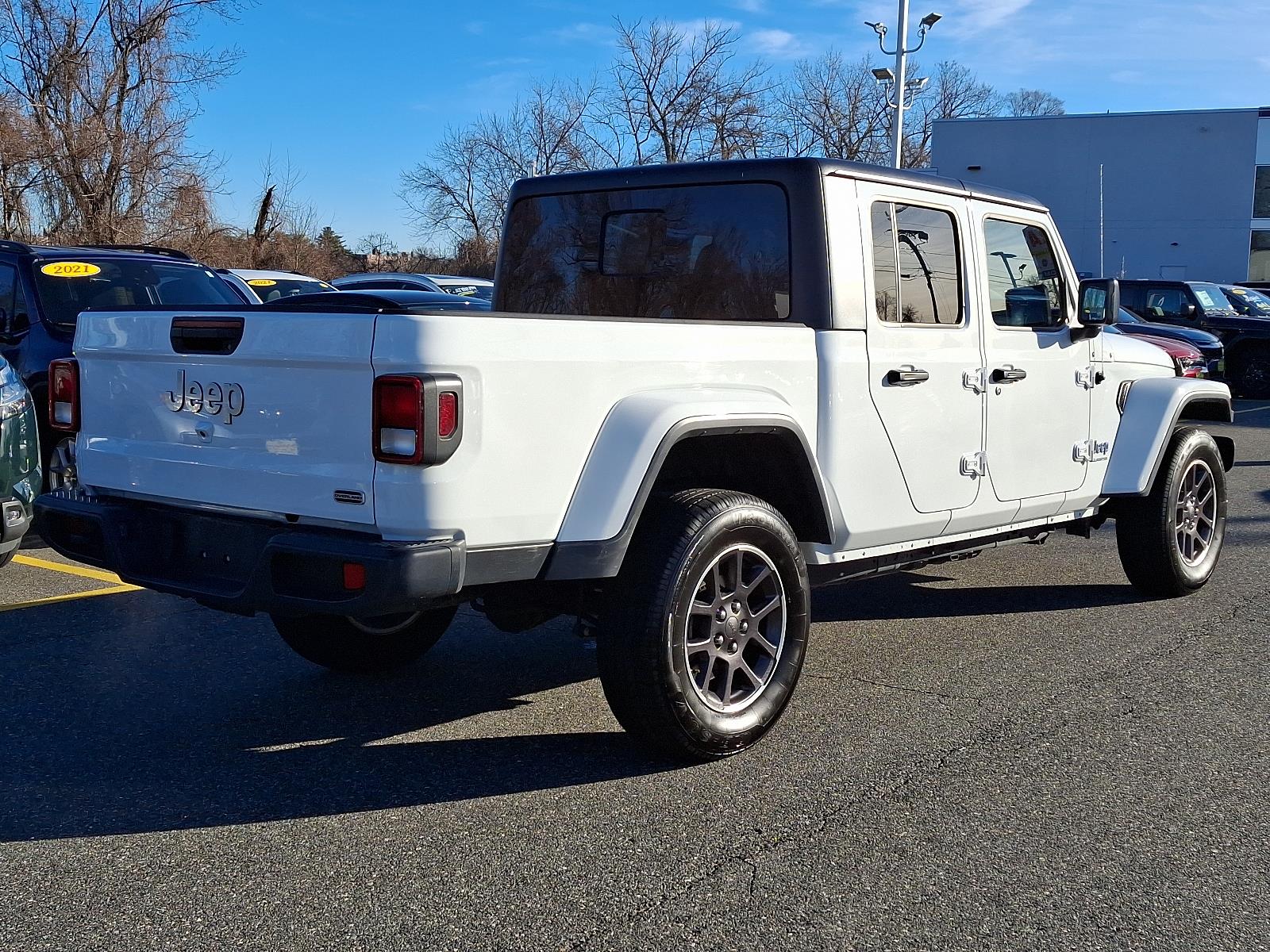 2023 Jeep Gladiator