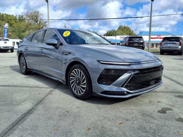2024 Hyundai Sonata Hybrid