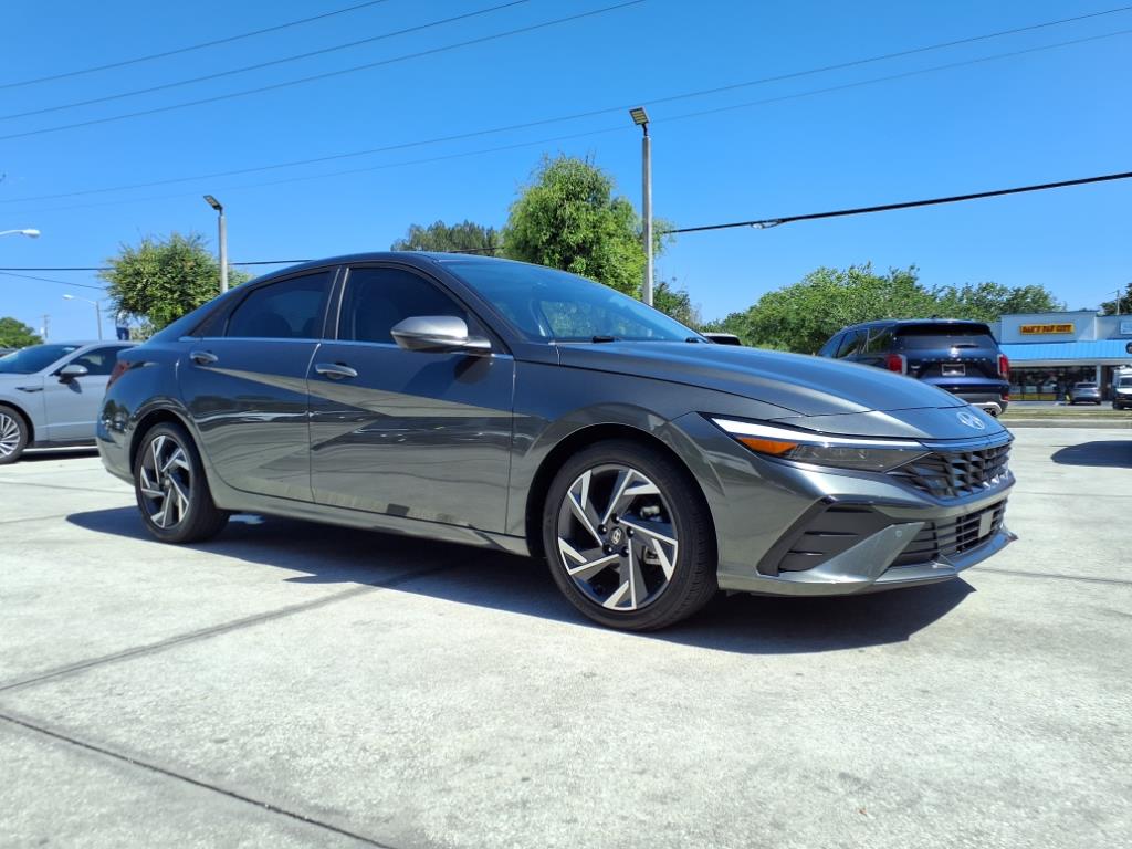 2024 Hyundai Elantra