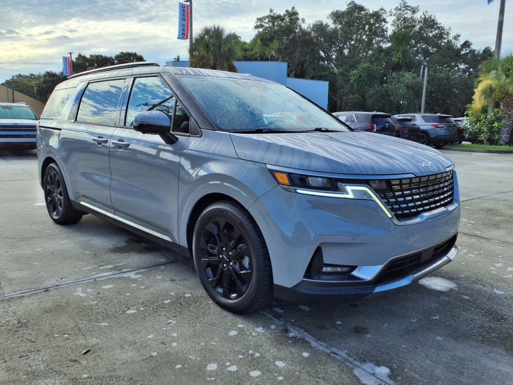 2023 Kia Carnival