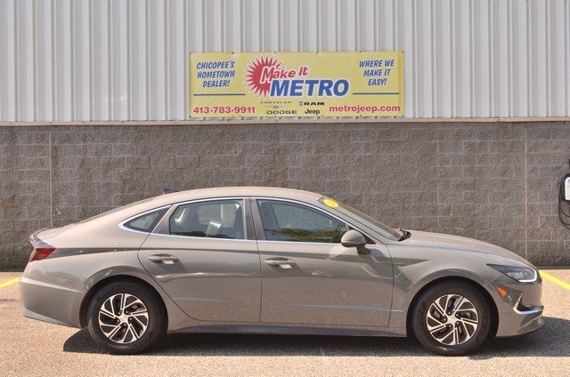 2022 Hyundai Sonata Hybrid