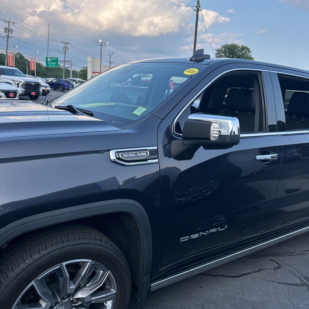 2023 GMC Sierra 1500 Denali — photo 1 of 12