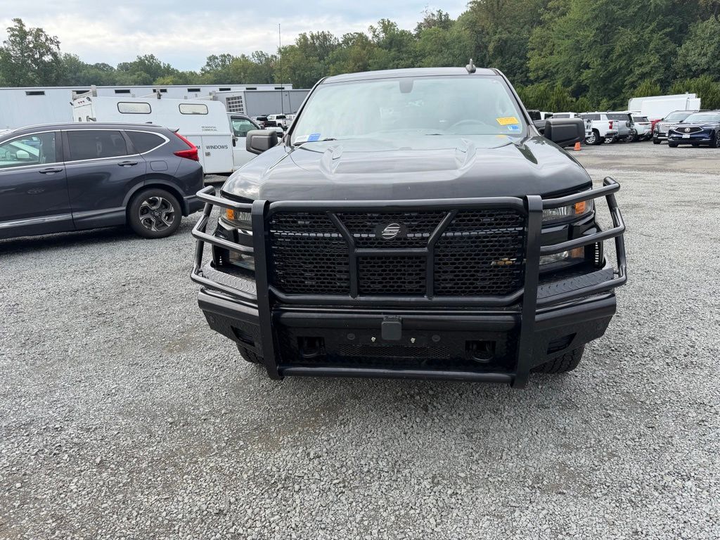 2022 Chevrolet Silverado 1500 LTD Custom — photo 1 of 12