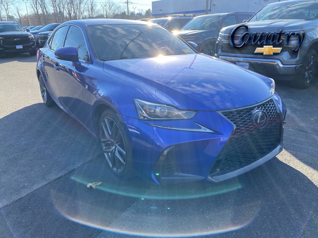 2020 Lexus IS